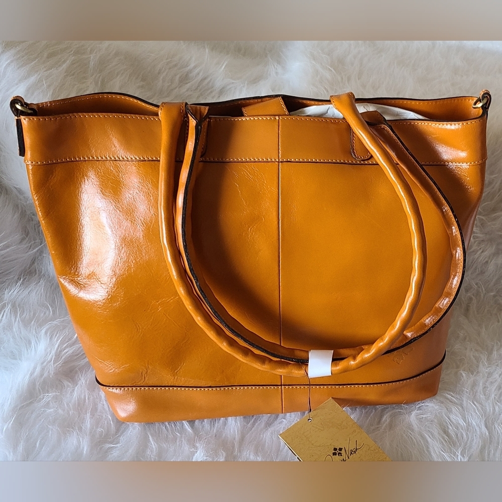PATRICIA Nash Leather Mallory Multi Pocket Tote - Picture 1 of 4